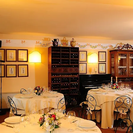 Borgo Mandoleto - Country & 3*