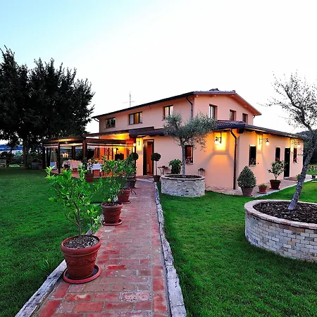 Borgo Mandoleto - Country & Resort