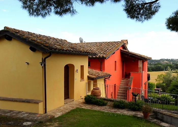 Borgo Mandoleto - Country & 3* Solomeo