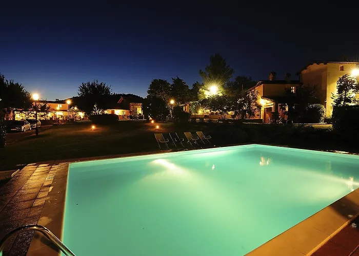 Borgo Mandoleto - Country & Feriested