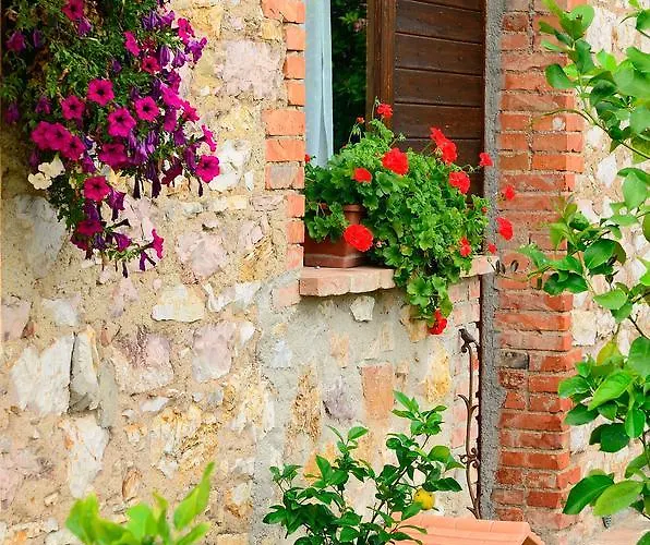 Feriested Borgo Mandoleto - Country & 3*